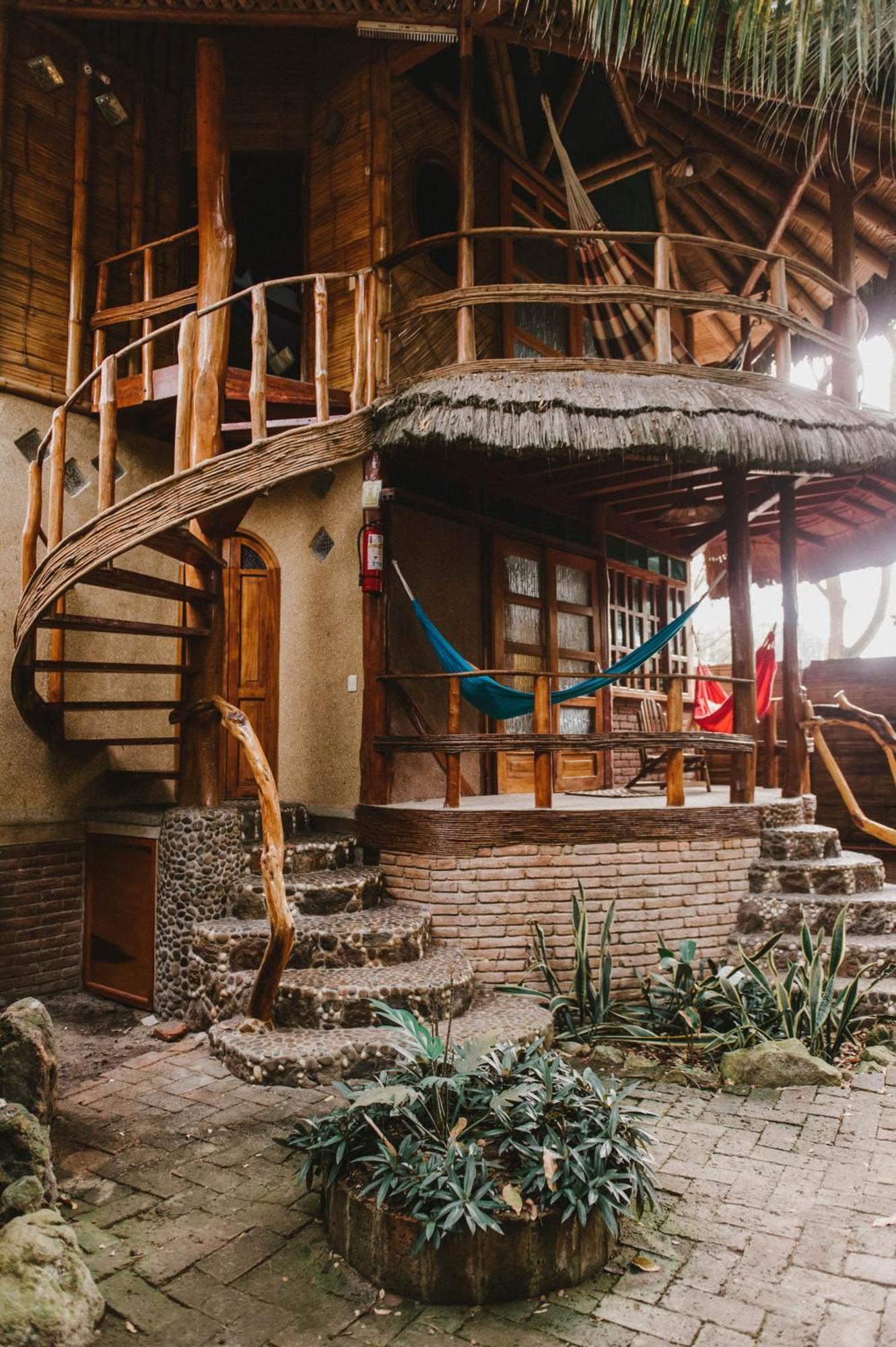 Hotel Balsa Surf Camp Montañita Exterior foto