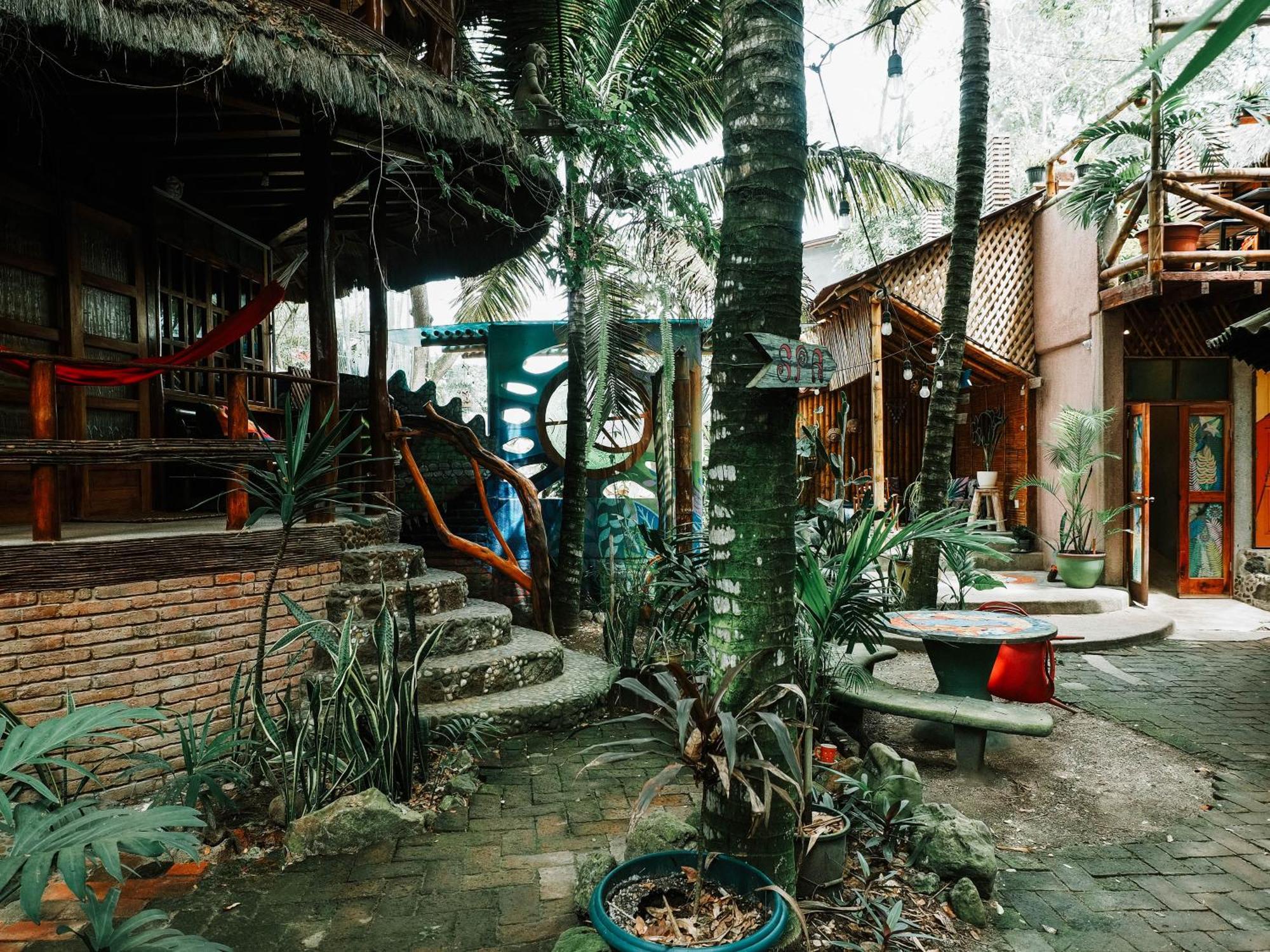 Hotel Balsa Surf Camp Montañita Exterior foto